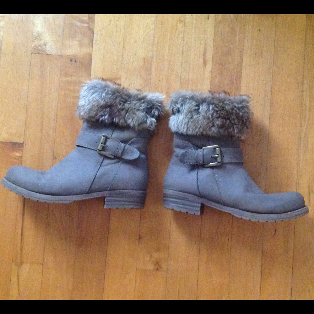 Steve Madden Millie Gray Leather Boots Faux Fur  8